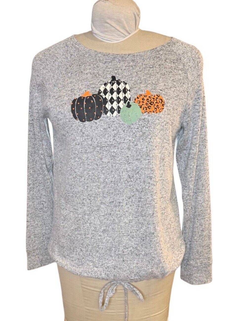 Magical Season Heathered Gray Long Sleeve Drawstring Waist Pumpkin Top Small Ha